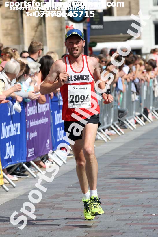Darlington 10k Road Race. Photo: David T. Hewitson/Sports for All Pics